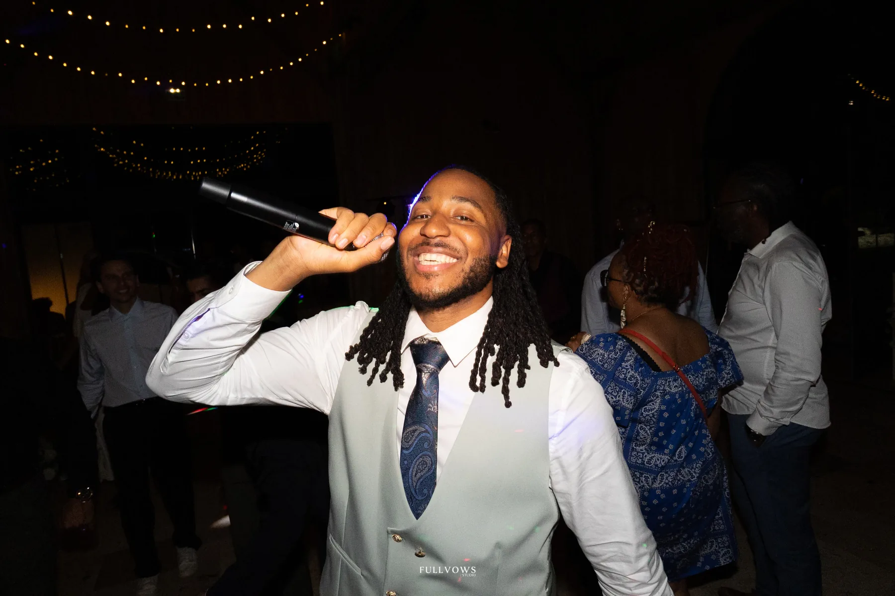 Mariage — MC Flava au micro